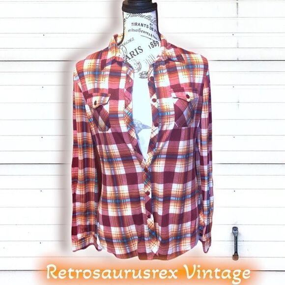 𝅺bundle Deal! Wound Up Cat Tee Shirt /  RNB Plaid Flannel Back to School Bundle - Picture 3 of 9